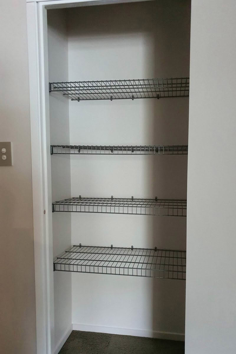 4-Shelves-in-Linen-Cupboard-rotated-e1724729118137_1