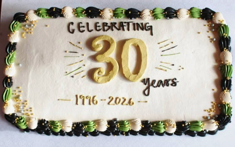 Wardrobes Direct 30 years cake